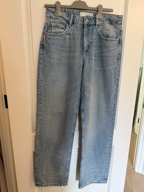 Dynamite Mike Light Wash Wide-Leg Jeans